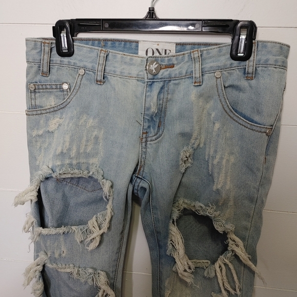 ONE Teaspoon Trashed Free Birds jeans 26 - Picture 3 of 15